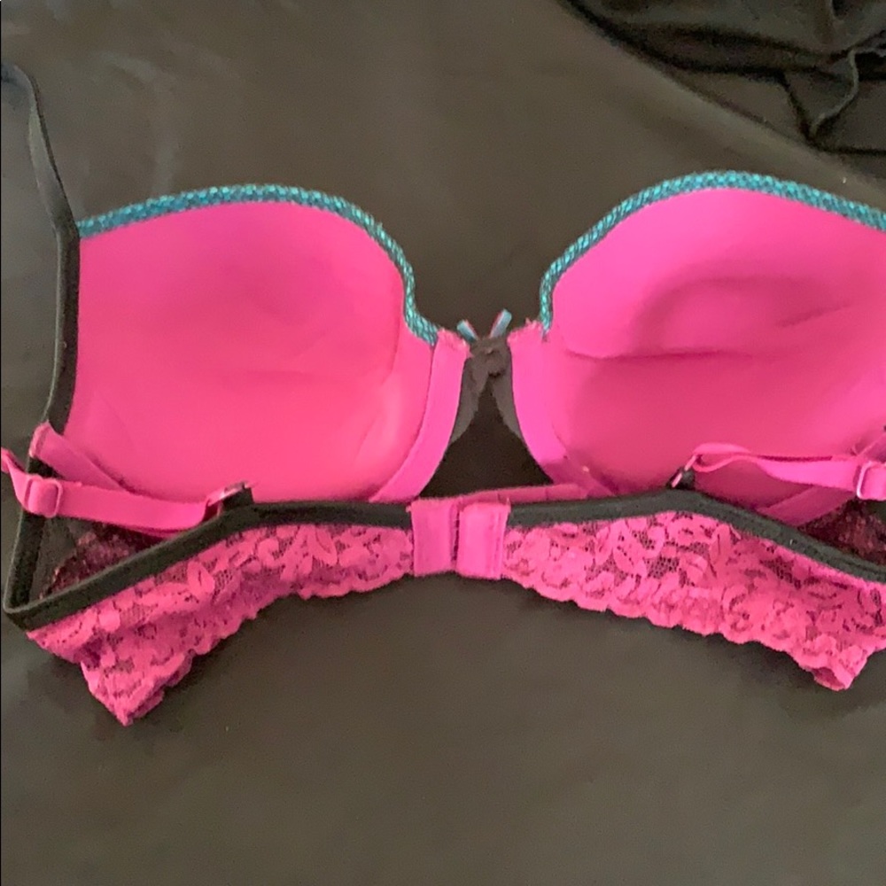 Bra - Picture 2 of 2